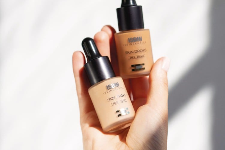 Foundations for Mature Skin with Large Pores