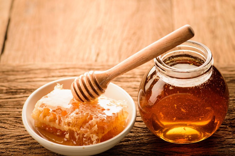 honey treatment for dry skin