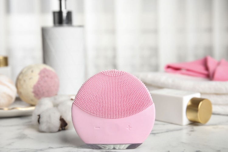 Facial Cleansing Brushes